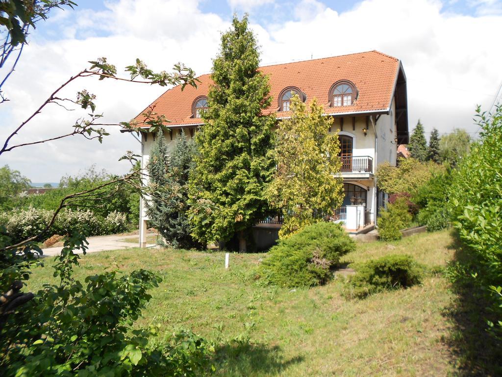 Peregrino Panzió Budaörs Exterior foto
